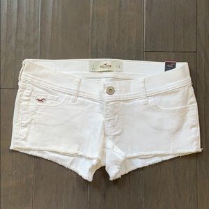 Hollister Distressed Raw White Shorts - 3 - NWT
